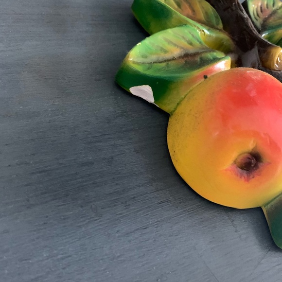 Vintage retro chalk fruit 3-pc set. - Picture 5 of 6